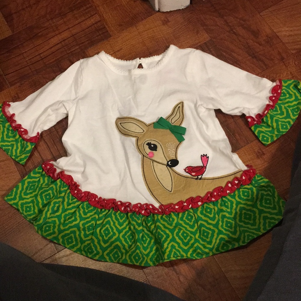 Deer & Red Bird 3/4 Sleeve Ruffle Top